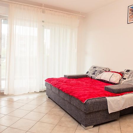 Studio Jere Near Sea Apartment Split Exterior photo